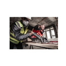 sega-ad-affondamento-per-legno-a-batteria-M18-18V-profondità-massima-55mm-motore-brushless-venduta-senza-batterie-di-alimentazione-all'interno-della-cassetta-Packout-XL-MILWAUKEE-M18-FPS55-0P