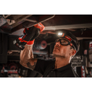 lampada-da-testa-milwaukee-IRHL450-da-450Lumen-con-possibilità-di-aggancio-magnetico-batteria-interna-ricaricabile-tramite-USB-(CAVO-INCLUSO)