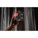 livella-laser-a-2-laser-verde-con-piombo-possibilità-di-posizionamento-su-staffa-su-trepiede-su-base-magnetica-portata-30metri-milwaukee-CLLP-301C