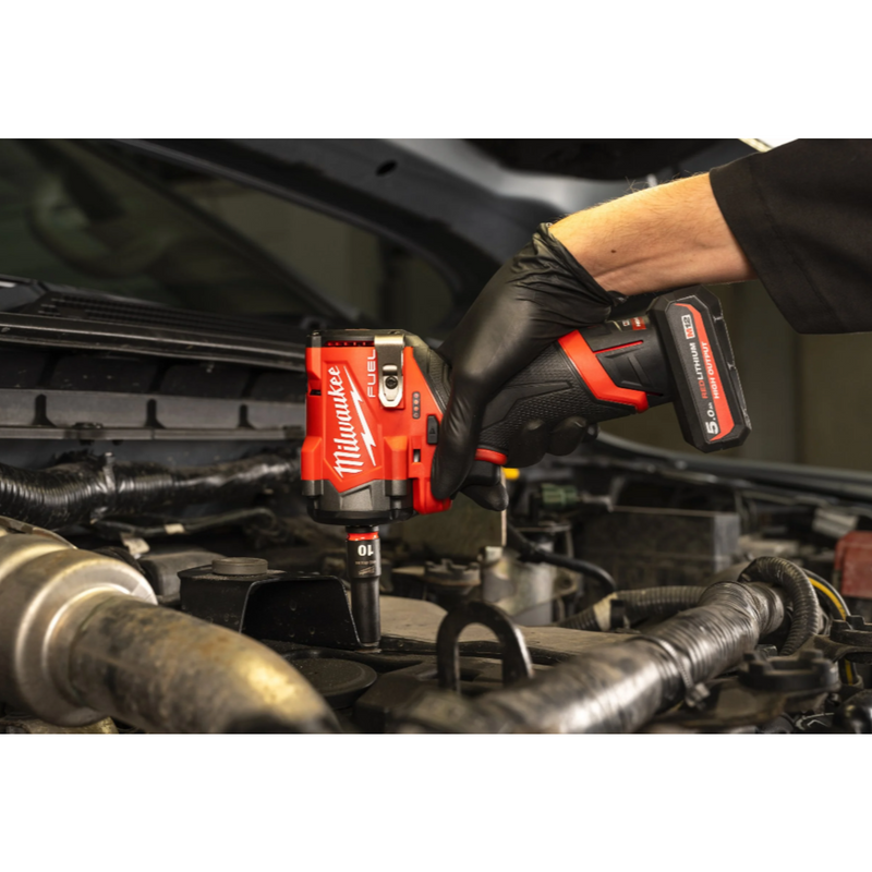 SET-TRAPANO-AVVITATORE-MILWAUKEE-M12-FPP2X2-402X-completo-perfetto-per-autoofficine-automotive-e-molte-altre-professioni