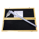 Calibro-analogico-a-corsoio-bloccaggio-a-vite-in-acciaio-inox-per-officina-0-300mm-LTF-336.03-in-cassetta-cofanetto